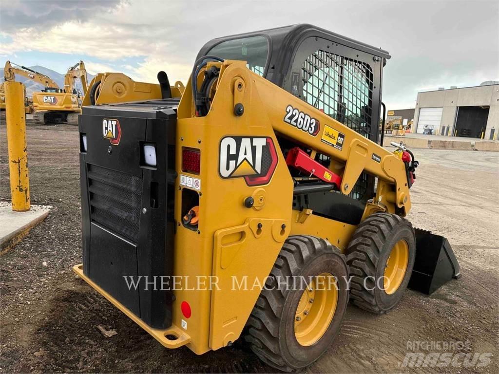 CAT 226D3 C3H2 Kompaktlader