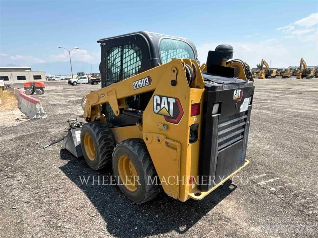 CAT 226D3 C3H2 Kompaktlader