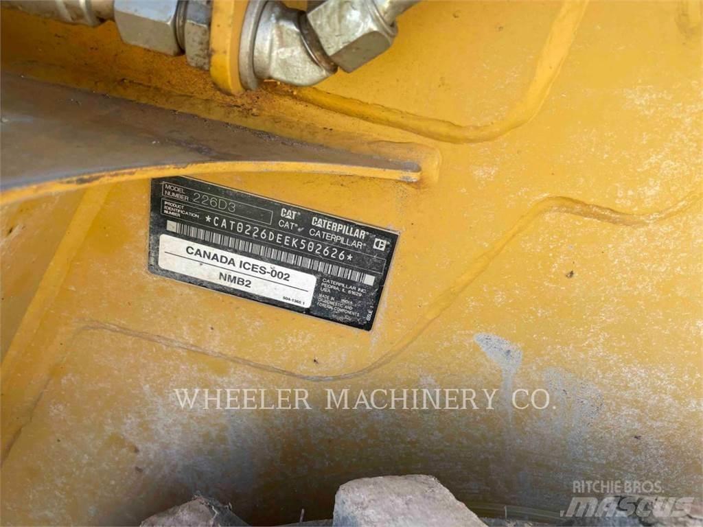 CAT 226D3 C3H2 Kompaktlader