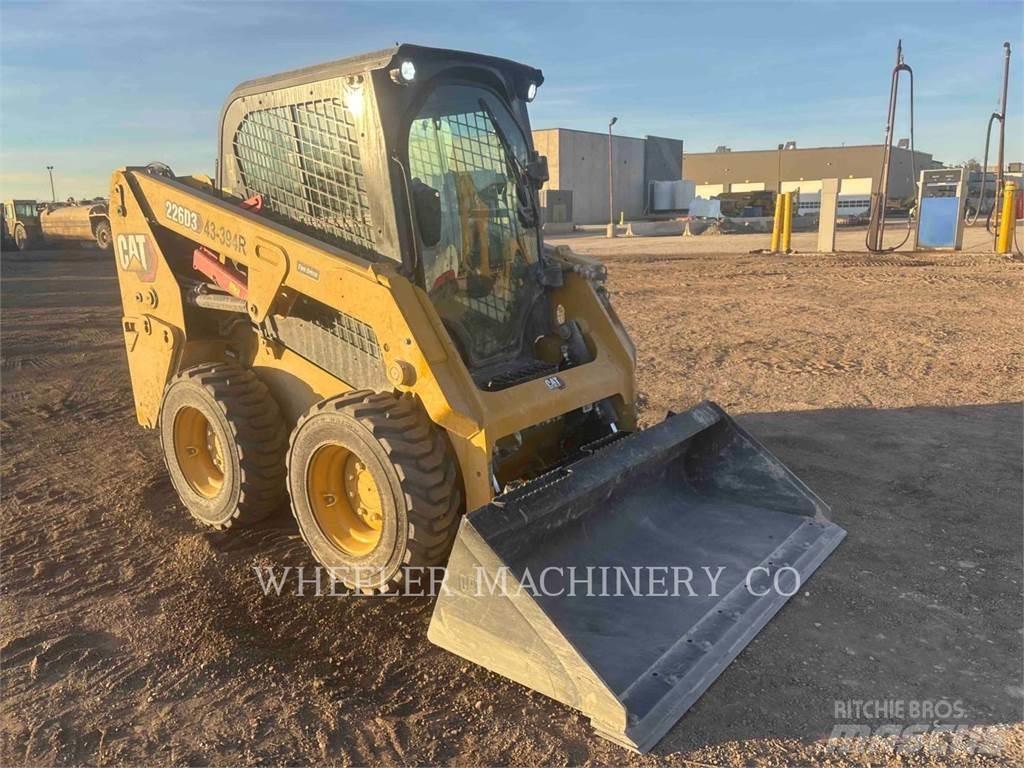 CAT 226D3 C3H2 Kompaktlader