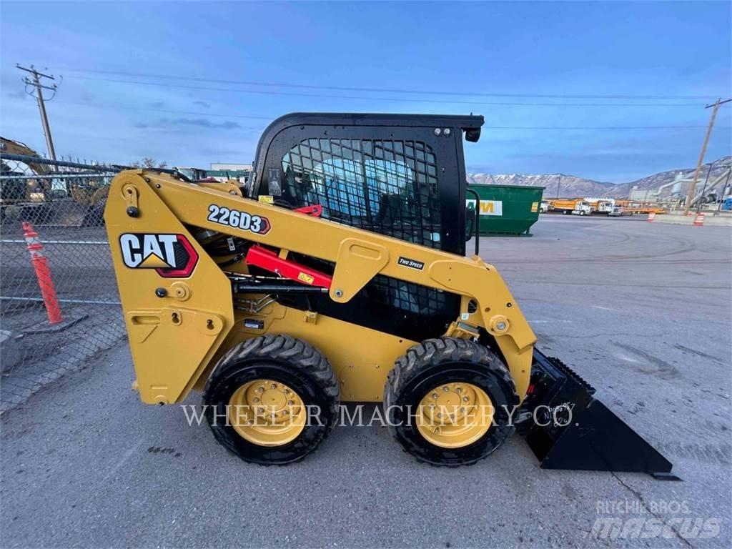 CAT 226D3 C3H2 Kompaktlader