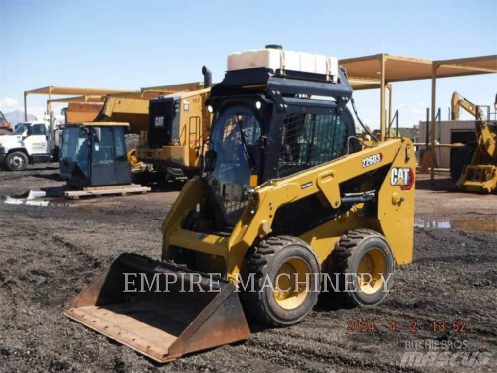 CAT 226D3 CA Kompaktlader