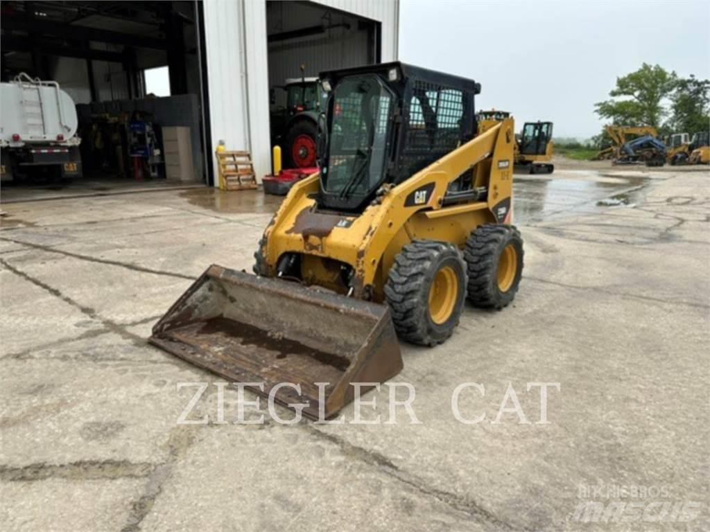 CAT 236B3 Kompaktlader
