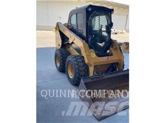 CAT 236D Kompaktlader