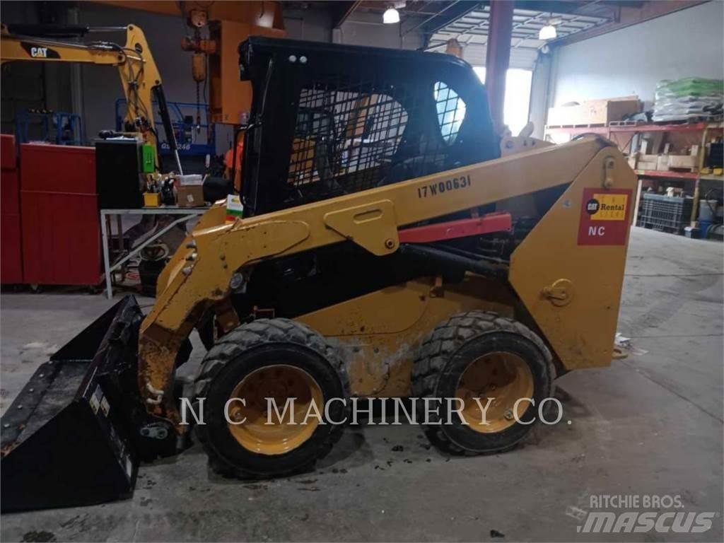CAT 236D H2CN Kompaktlader