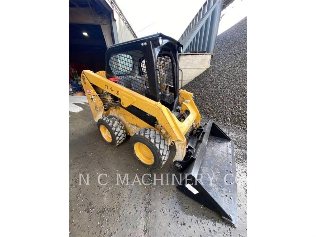 CAT 236D H2CN Kompaktlader