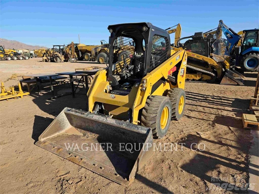 CAT 236D3 Kompaktlader