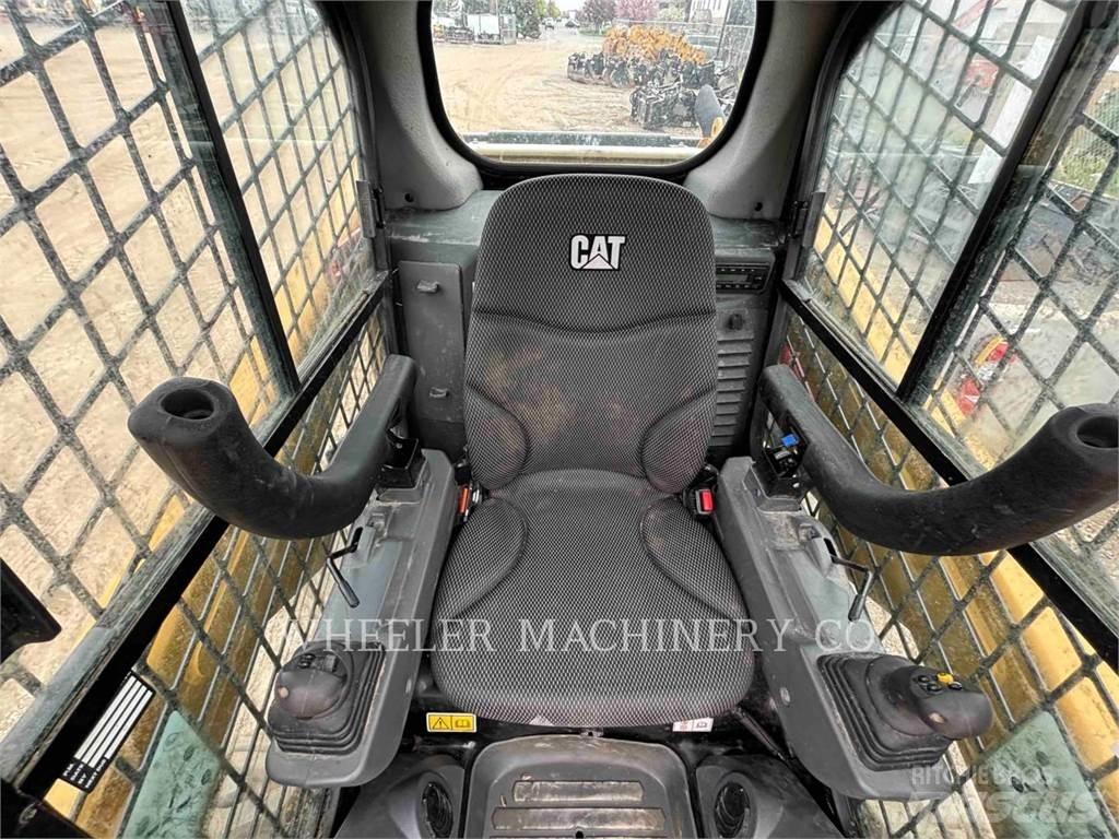 CAT 236D3 C3H2 Kompaktlader