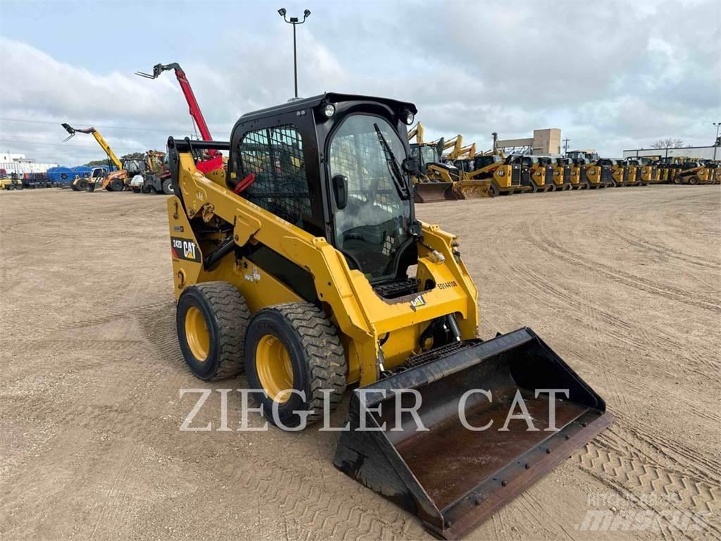 CAT 242D Kompaktlader