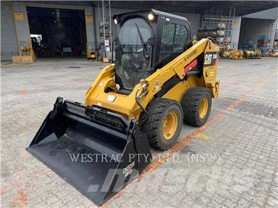 CAT 246D Kompaktlader
