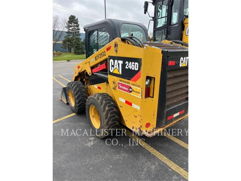 CAT 246D Kompaktlader