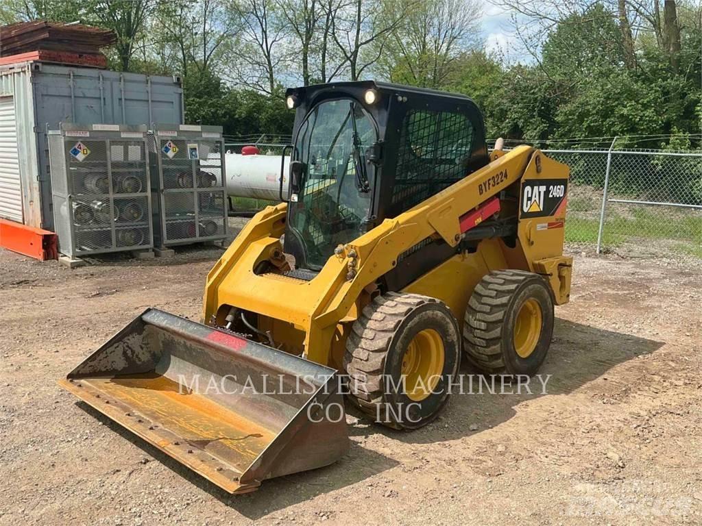 CAT 246D Kompaktlader
