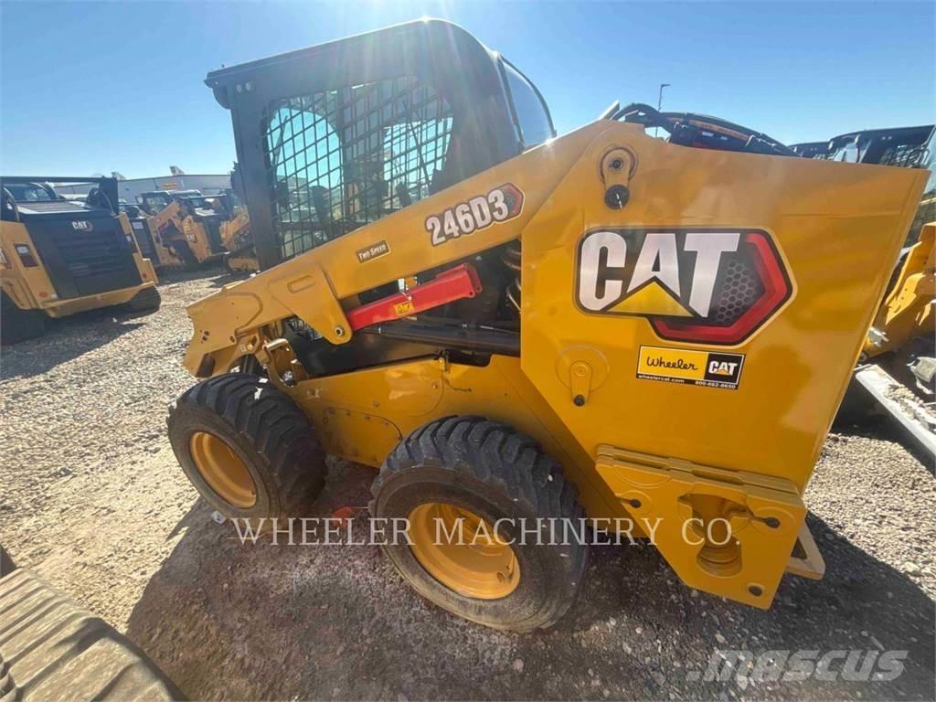 CAT 246D3 C3H2 Kompaktlader