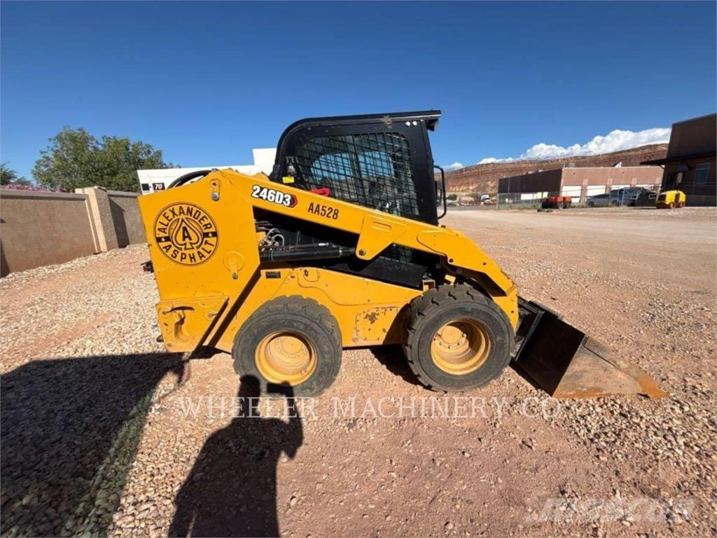 CAT 246D3 C3H2 Kompaktlader