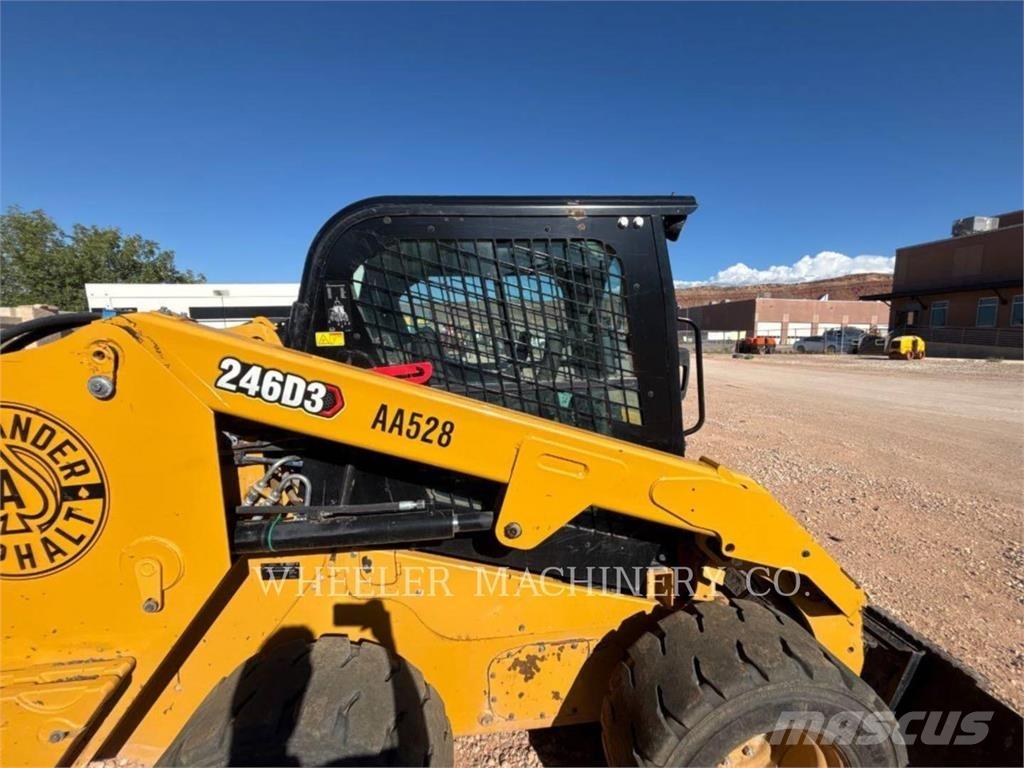 CAT 246D3 C3H2 Kompaktlader