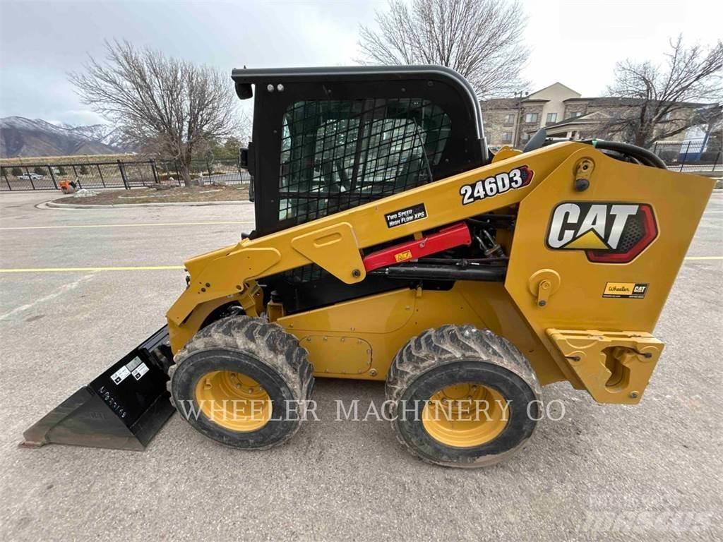 CAT 246D3 C3HF Kompaktlader