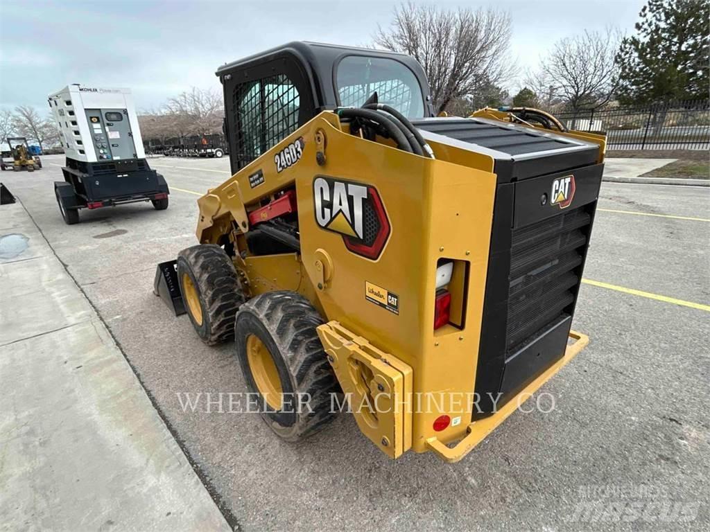 CAT 246D3 C3HF Kompaktlader