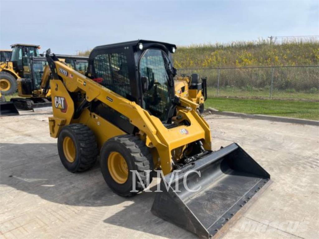 CAT 262D3 Kompaktlader