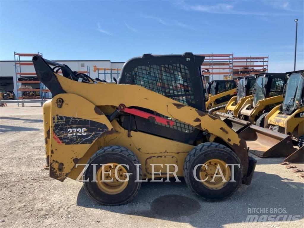 CAT 272C Kompaktlader