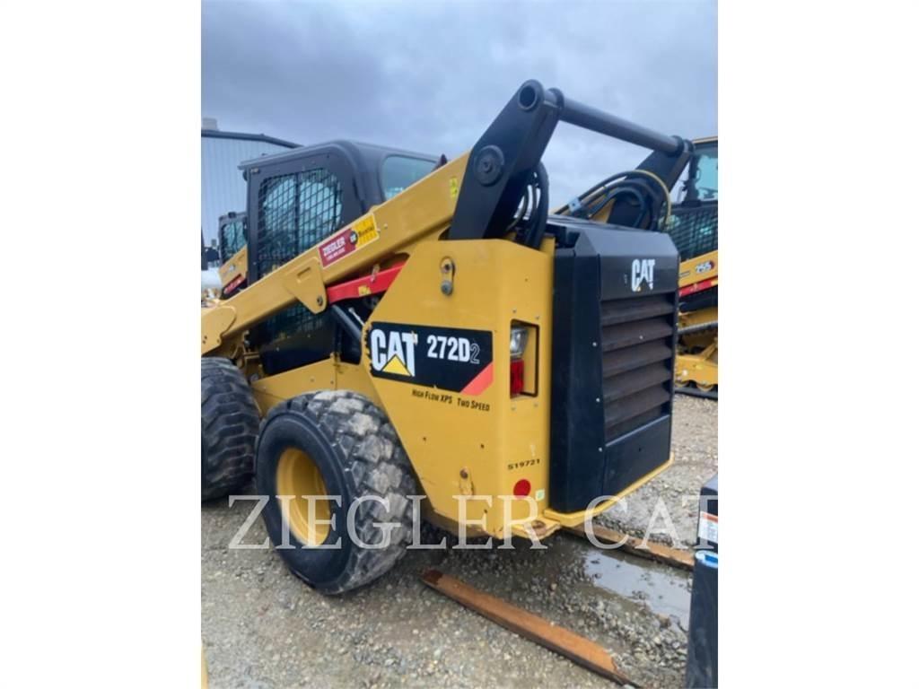 CAT 272D2 Kompaktlader