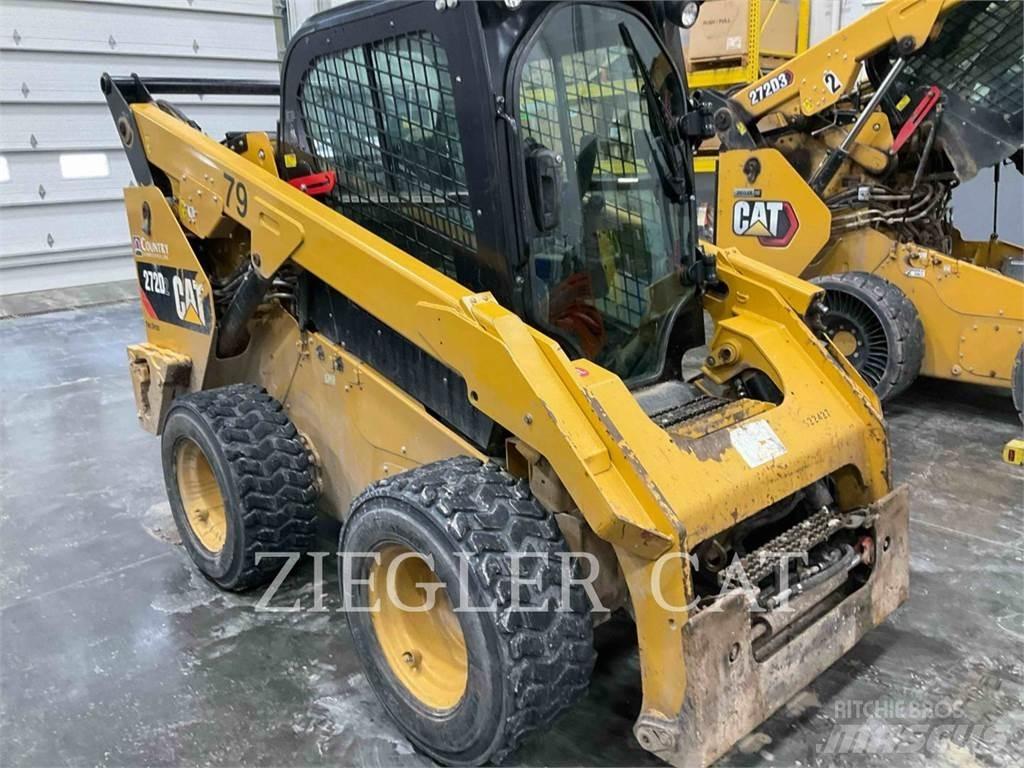 CAT 272D2 Kompaktlader