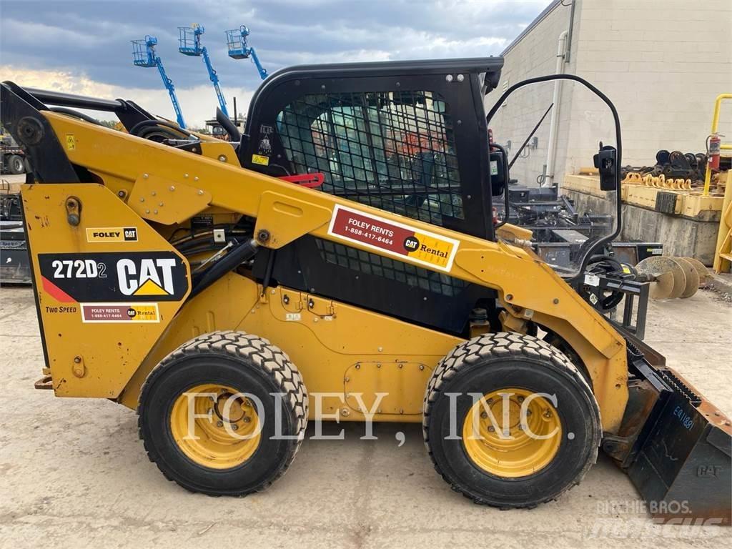 CAT 272D2 Kompaktlader