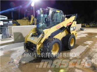 CAT 272D2 XHP Kompaktlader