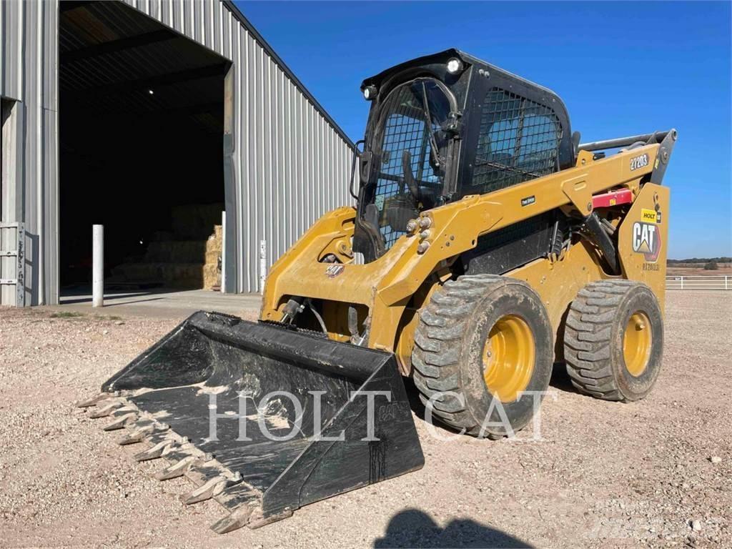 CAT 272D3 Kompaktlader