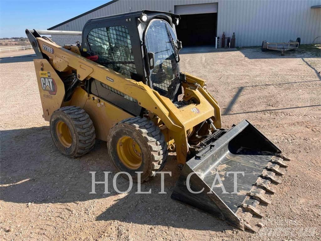 CAT 272D3 Kompaktlader