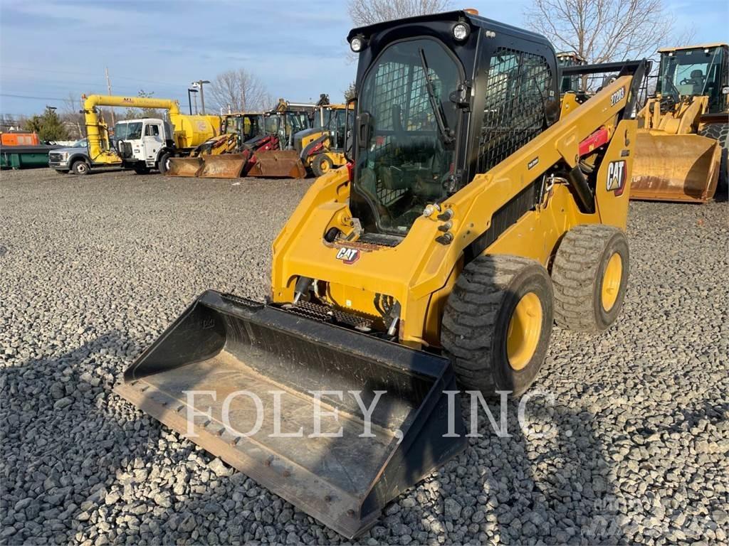CAT 272D3 Kompaktlader