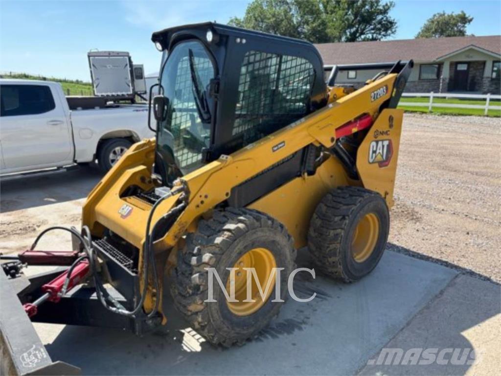 CAT 272D3 Kompaktlader