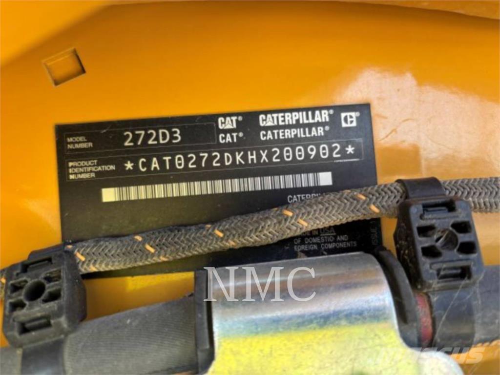 CAT 272D3 Kompaktlader