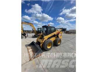 CAT 272D3XE Kompaktlader