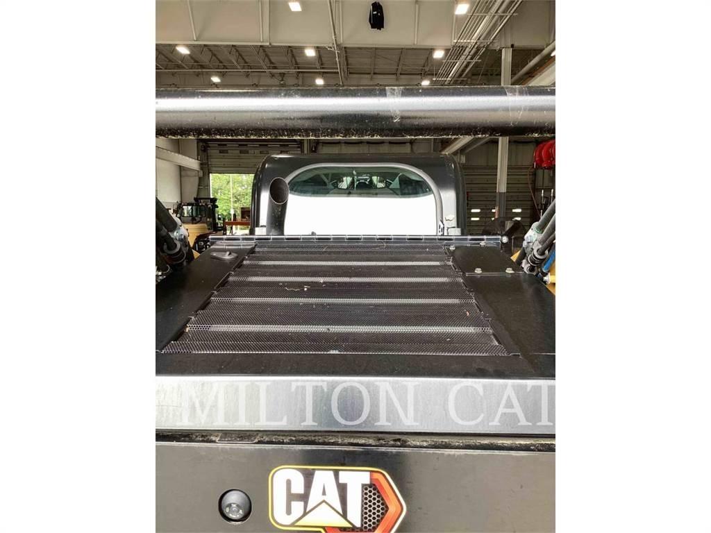 CAT 272D3XE Kompaktlader