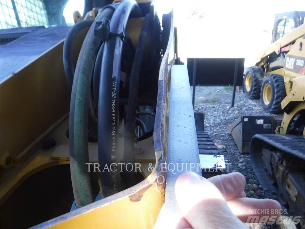 CAT 279D H2CB Kompaktlader