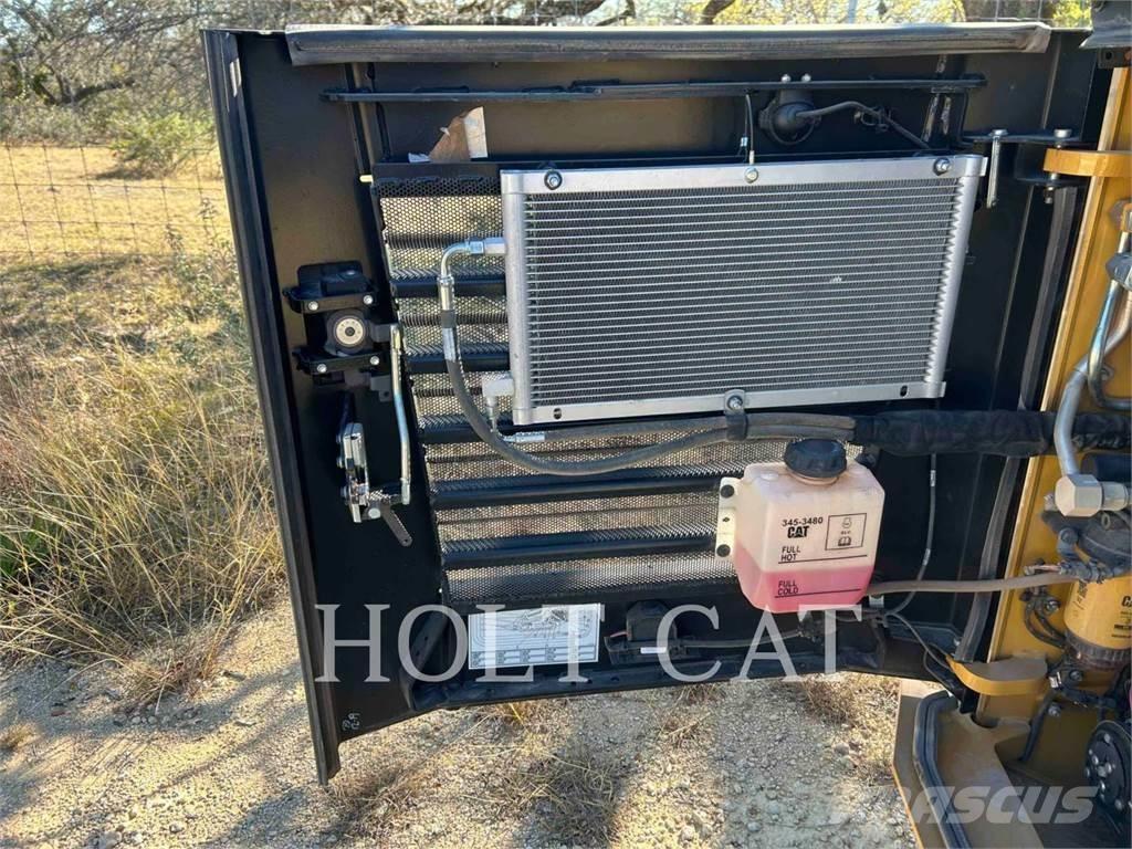 CAT 299D CAB Kompaktlader