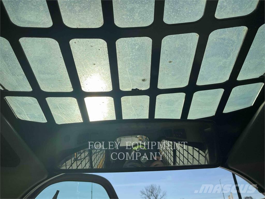 CAT 299D2STD2C Kompaktlader