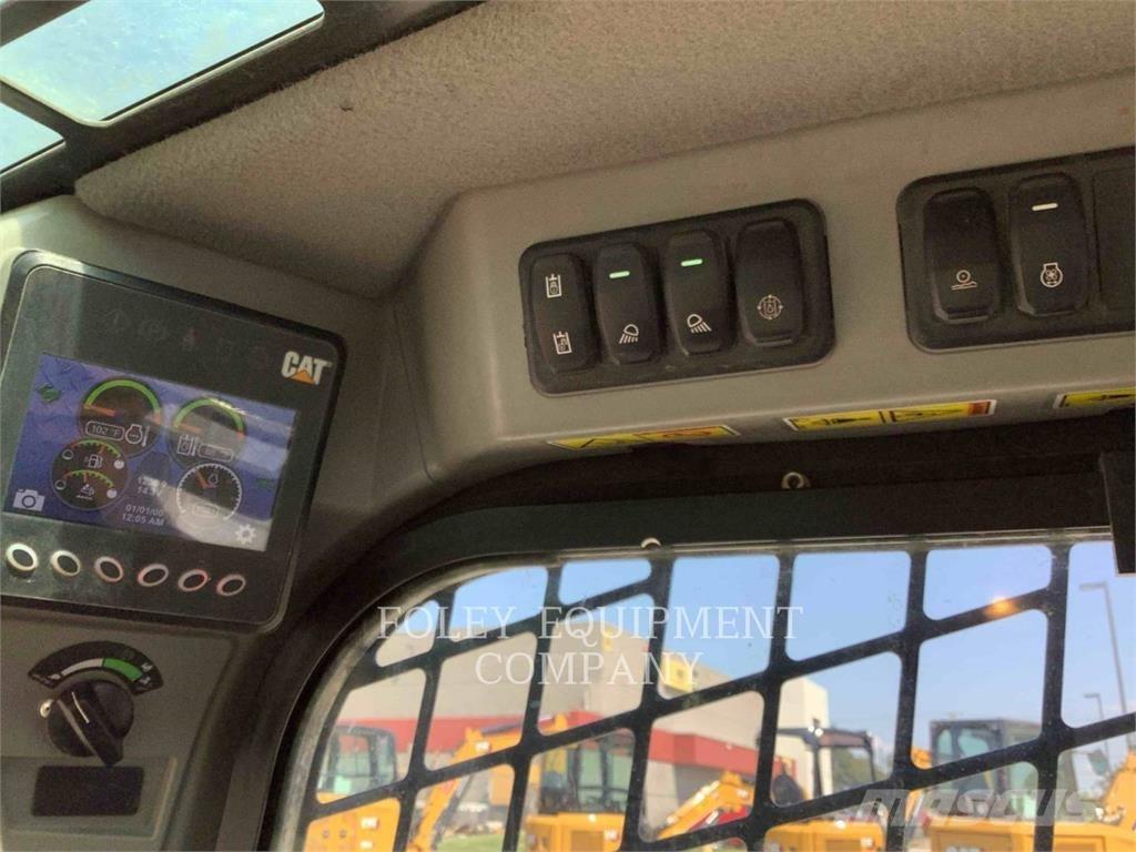 CAT 299D3XE Kompaktlader