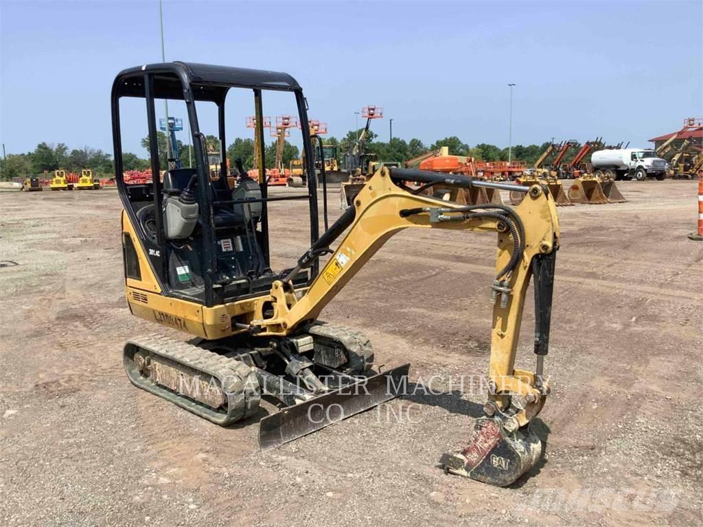 CAT 301.4C Raupenbagger