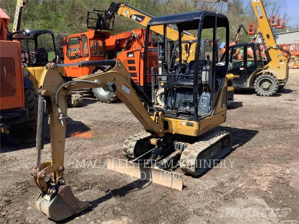 CAT 301.4C Raupenbagger