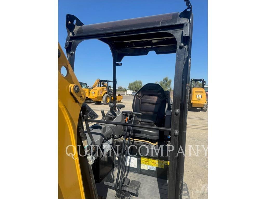 CAT 301.7 Raupenbagger