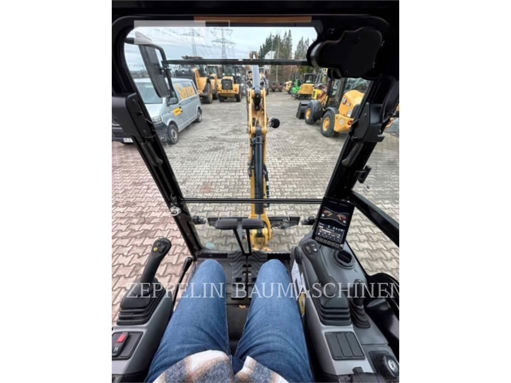 CAT 301.8-05A Raupenbagger