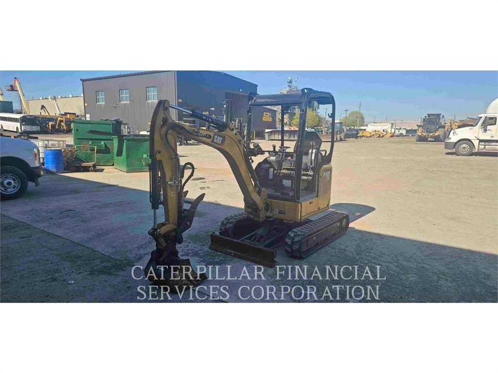 CAT 302 05A CR Raupenbagger
