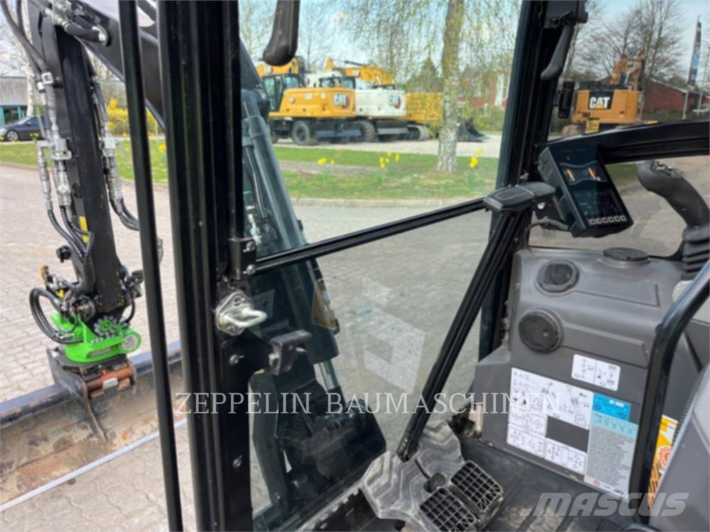 CAT 302-05A CR Raupenbagger
