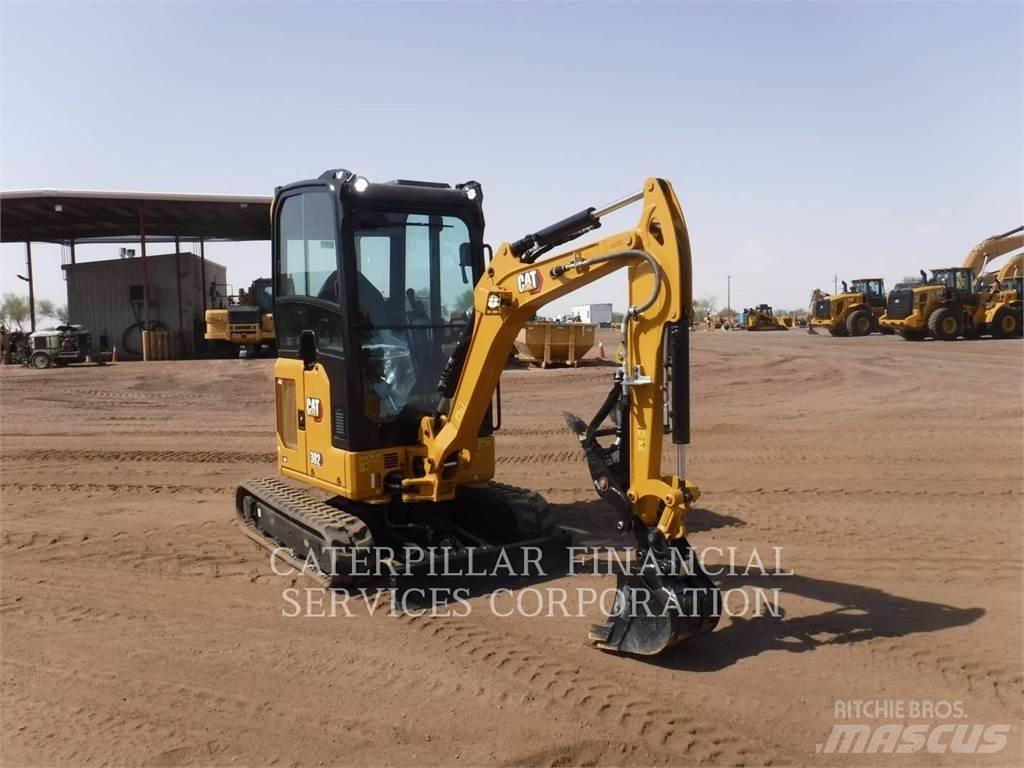 CAT 302-05CR Raupenbagger