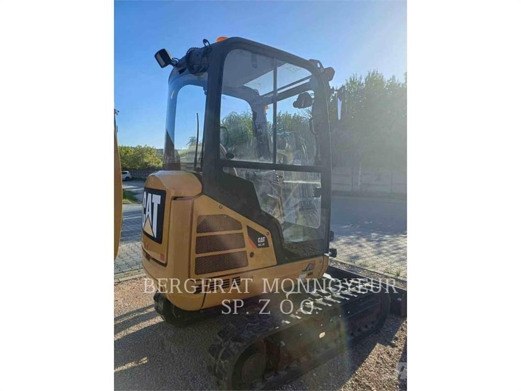 CAT 302.4D Raupenbagger