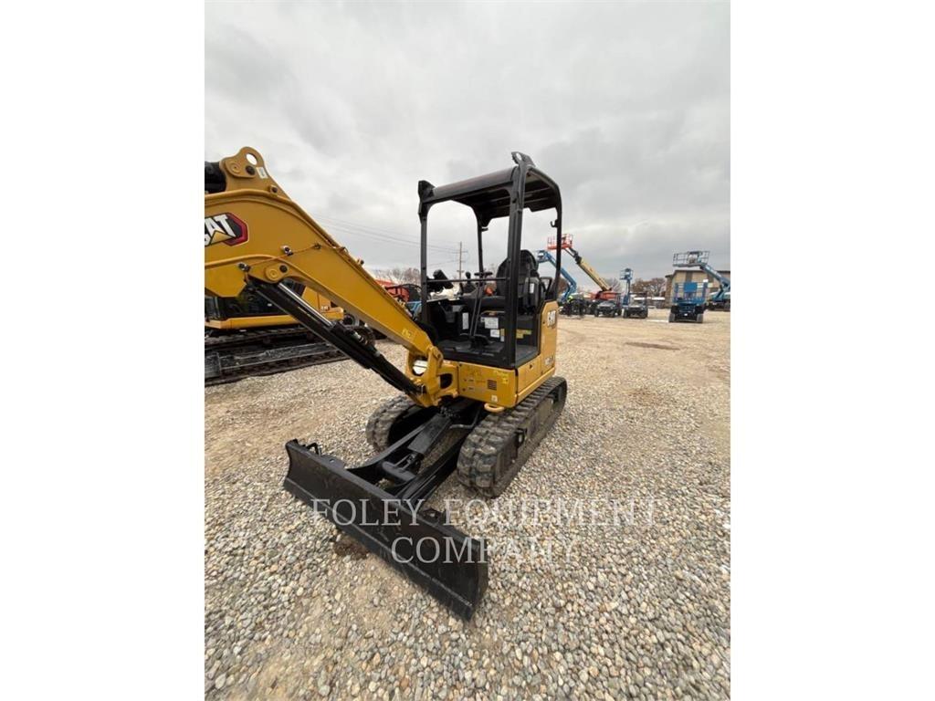CAT 302.7-07LO Raupenbagger
