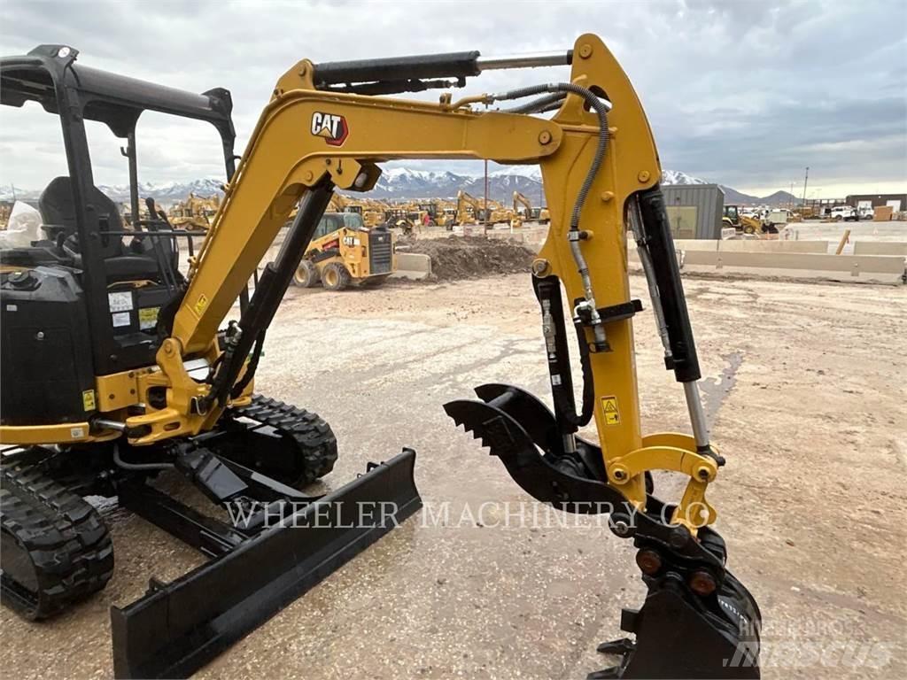 CAT 302.7 C1TH Raupenbagger
