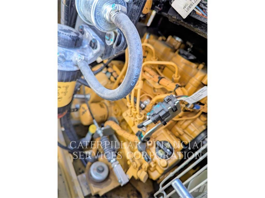 CAT 302.707CR Raupenbagger