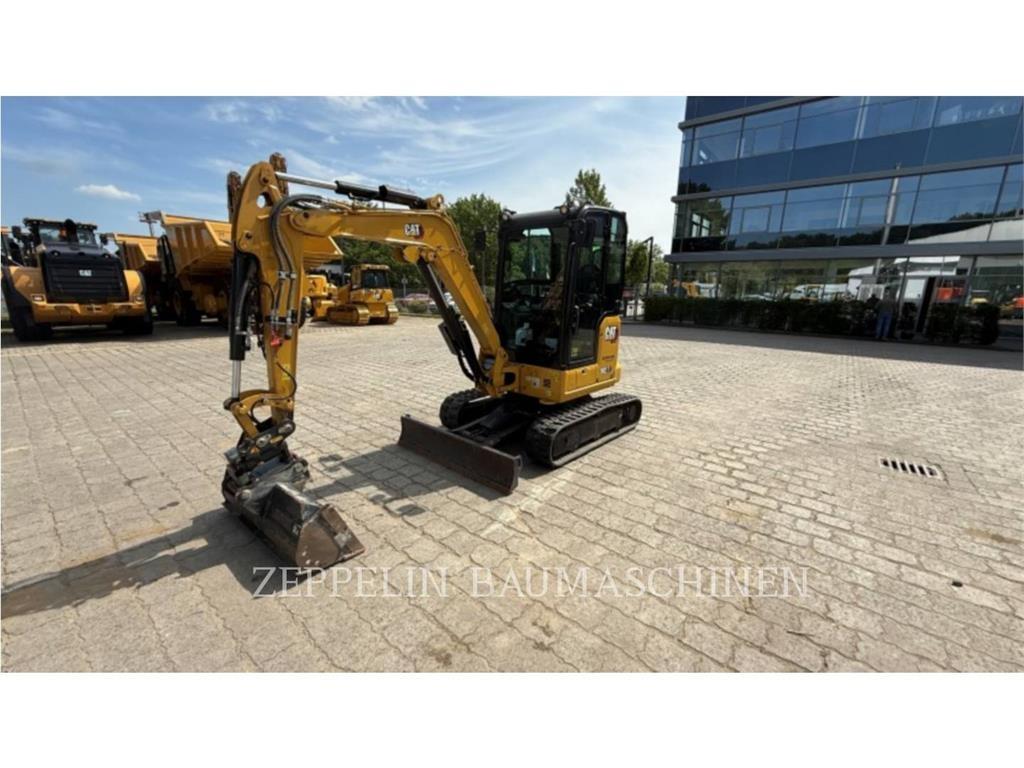 CAT 302.7CR-07 Raupenbagger
